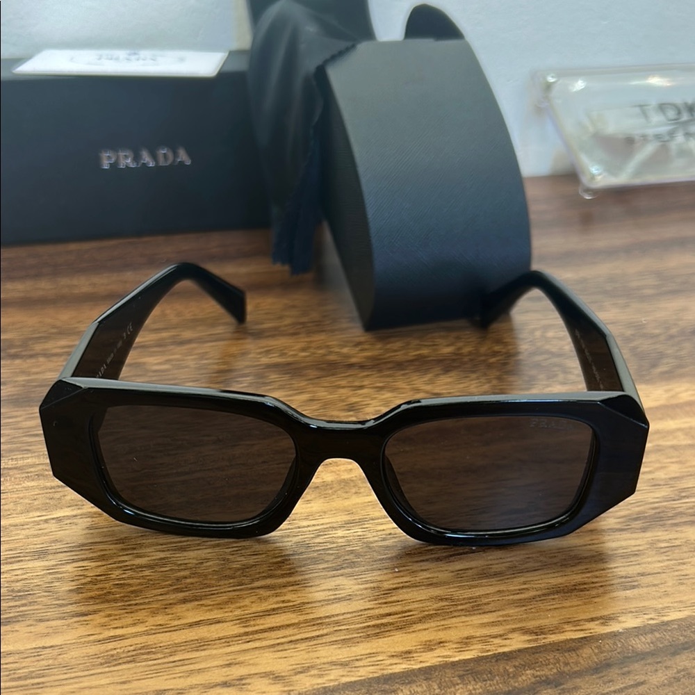 Prada Black Rectangular Sunglasses - image 7